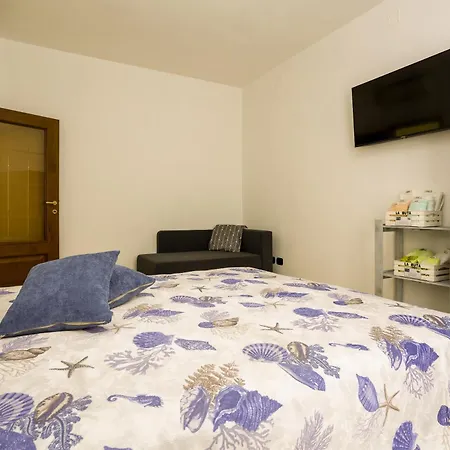 La Buta Apartment *